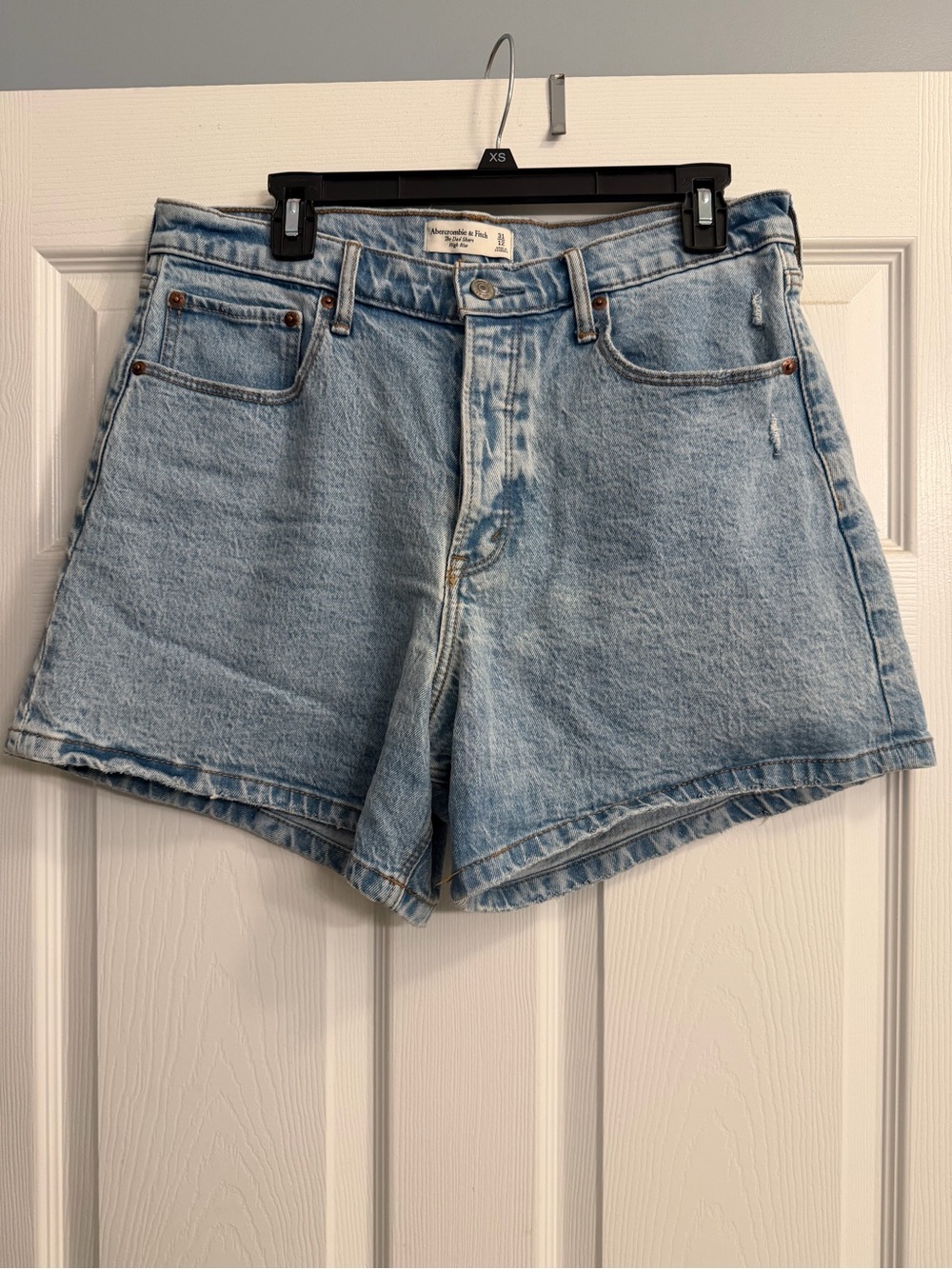 Abercrombie & Fitch Light Blue The Dad Short High-Rise Denim Shorts
